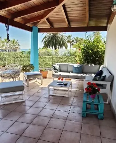 Luisa Il Giardino Sul Mare